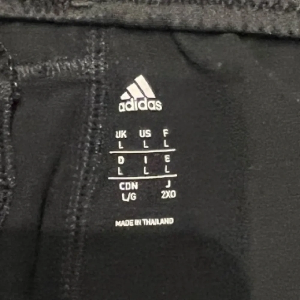 Adidas Size Youth Large Track Pants Sweatpants Black w/ White 3 Stripes